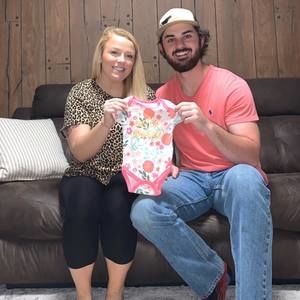 Meet your Posher, Holly